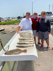 Two big fish caught in TX while fishing