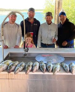 8 fishing trip in Beulah with 5 people