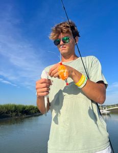 Charleston's Angling Thrill: Nature's Chill