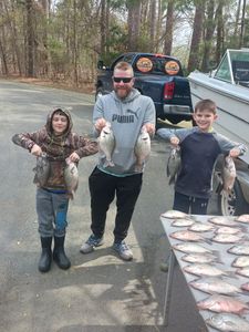 7 crappie fish caught while fishing in Lexington