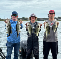 6 largemouth bass caught at Lake Wales while fishing