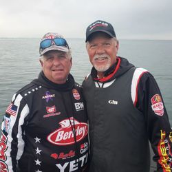 2 people fishing on the coast of FL