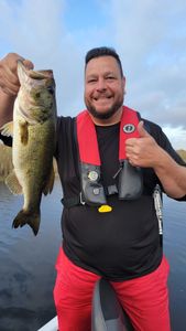 1 person fishing in Fort Lauderdale