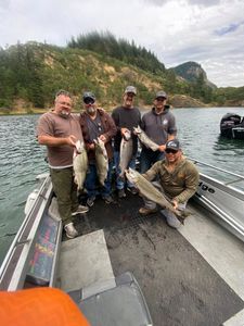 5 people fishing in Montesano