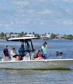 5 people fishing in FL