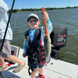 Lone angler with 17-inch catch in TX