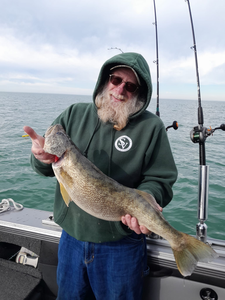 Angler with 21-inch fish in OH