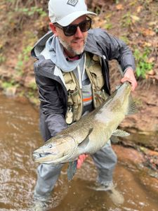 Person fishing in Waterport