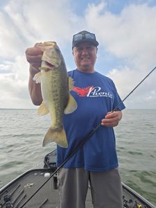Fishing for a huge largemouth bass in San Antonio