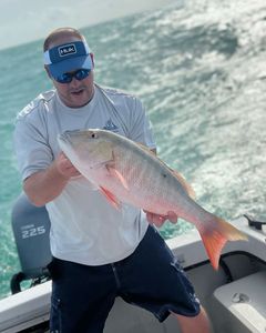 Angler with a single fishing rod in FL