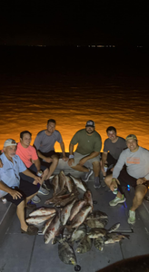 six people fishing in la