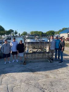 Seven people enjoying outdoor activities in Ohio