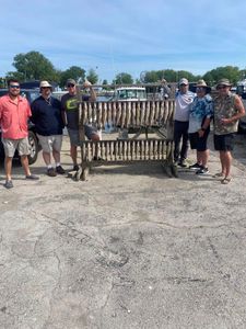 Group of 6 people fishing in Port Clinton