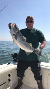 Tackle the Trophy: Seek Striper Glory in NJ Waters