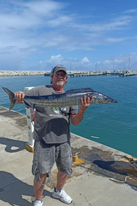 Angler with big 31-inch fish in Puerto Plata
