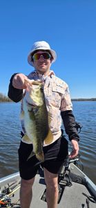 Another solid largemouth bass! 🎣🔥