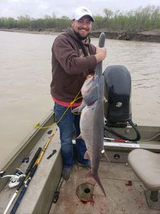 Fishing River Missouri Paddlefishes Trophy! 