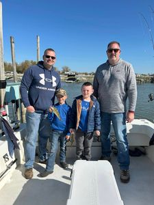 4 anglers fishing on the water in FL