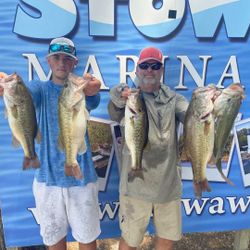 4 huge largemouth bass caught in Madisonville during fishing trip