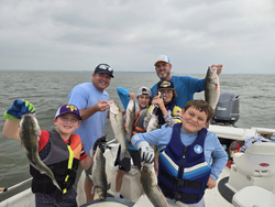 5 striped bass caught in Pottsboro