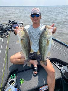 Hooking big ones in Ridgeland's serene lakes
