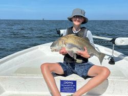 Big black drum catch.