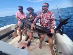 Book Gulf Shores fishing trips for deep sea thrill