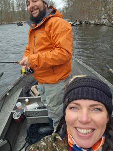 Two anglers fishing in Altmar