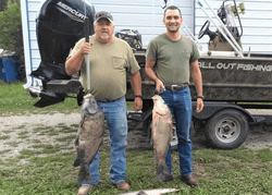 2 anglers enjoying a fishing trip in MO