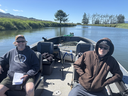 Two anglers hit the jackpot with their trolling setup in Tillamook!