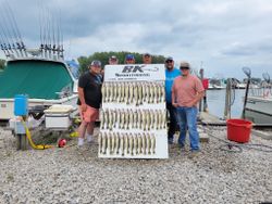 A group of 6 people enjoying a fishing trip in OH