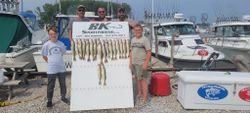 5 people fishing at lakeside marblehead
