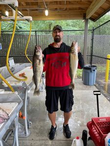 2 big fish caught while fishing in Erie