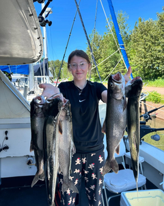 4 lake trout caught fishing at Superior lake