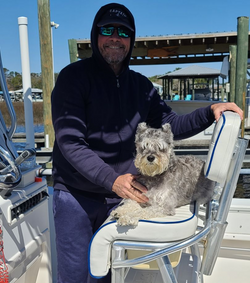 A person enjoying a cruises, fishing, and tours activity in FL