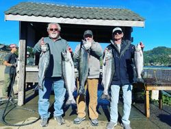 5 chinook salmon and rainbow trout fish caught in Oregon