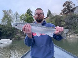 One angler fishing in Grants Pass