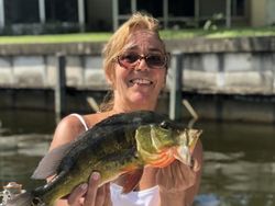 One fisherman catching a 17-inch fish in FL