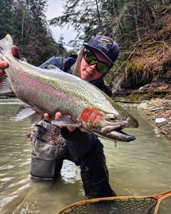 Angler with 1 big fish in NY