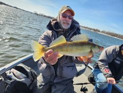 Walleye fishing Wisconsin	