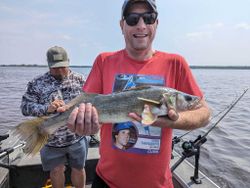 Wisconsin guides, Walleye excellence.