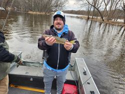 Explore Wisconsin, Walleye wonders.