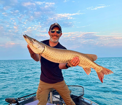 Thrilling Michigan Musky Fishing Trips
