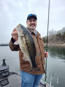 Angler holding a 22-inch fish in MO