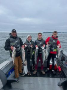 Five anglers fishing for Chinook Salmon in Oregon