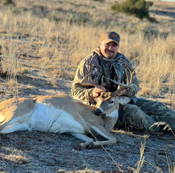 Lone hunter in TX