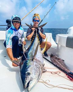 Offshore fishing For Yellowfin Tuna, LA