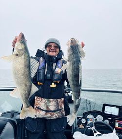 Fishing charters: Lake Erie's treasure hunt.