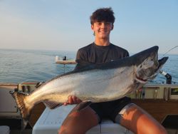 Trophy catches on St. Catharines fishing charters!