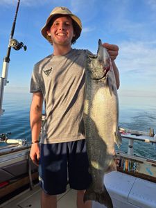 Catch Salmon with St. Catharines fishing chart